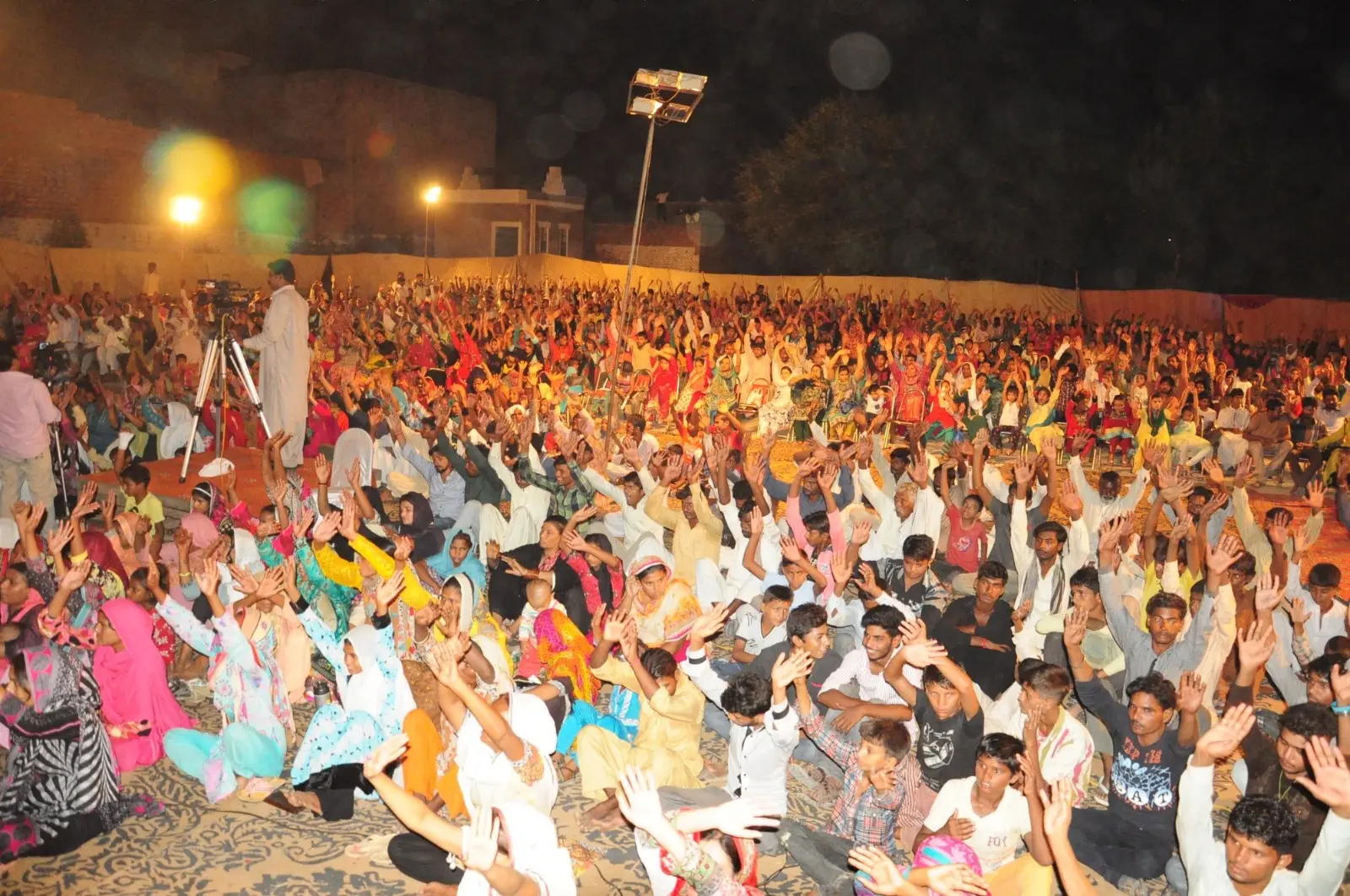 A large worship gathering